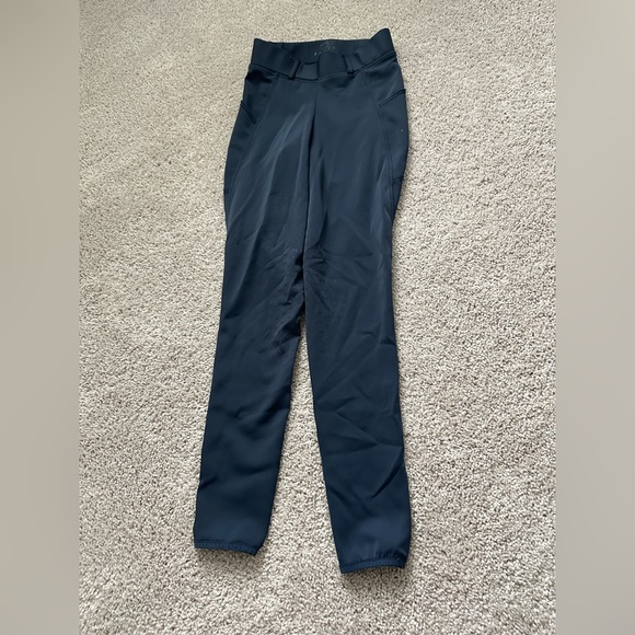 Fager breeches, repaired, size 26, navy, used condition and repaired well - Picture 1 of 4